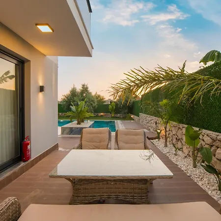 Dove Villa